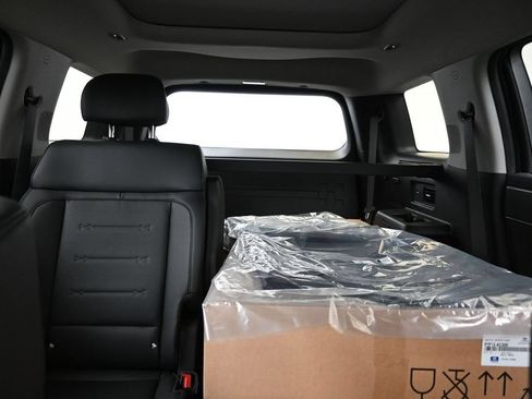 New 2026 Hyundai Santa Fe Limited AWD/4WD image 38