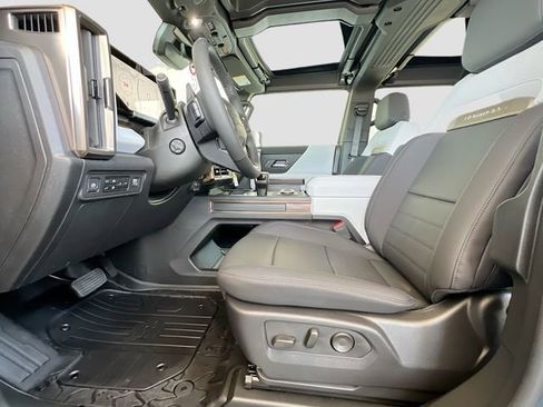 New 2025 GMC Hummer EV 3X AWD/4WD image 15
