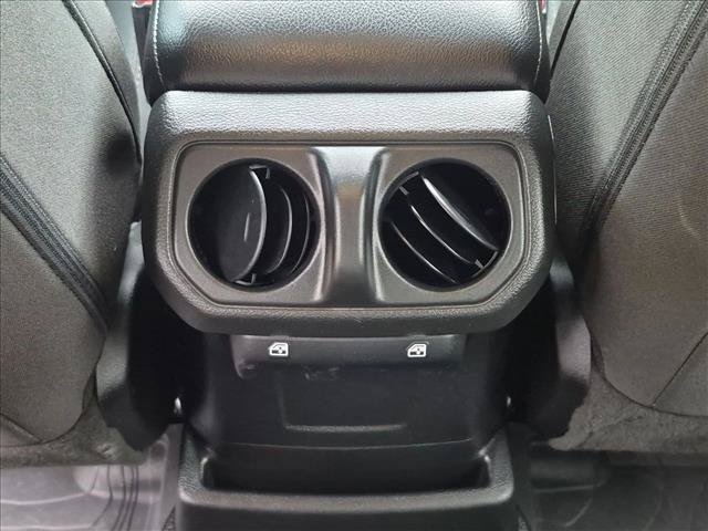 Used 2023 Jeep Wrangler Unlimited w/ Cold Weather Group AWD/4WD image 17