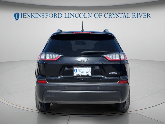 Used 2019 Jeep Cherokee Latitude Plus w/ Comfort/Convenience Group FWD image 7