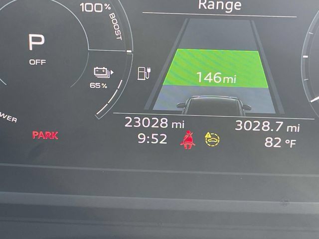 Certified 2023 Audi Q4 e-tron Premium Plus w/ Premium Plus AWD/4WD image 21