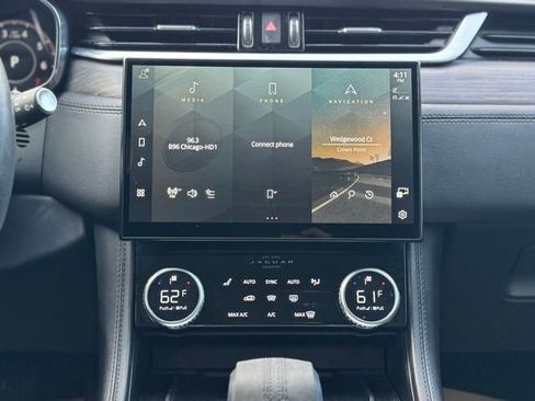 Used 2023 Jaguar F-PACE S image 28