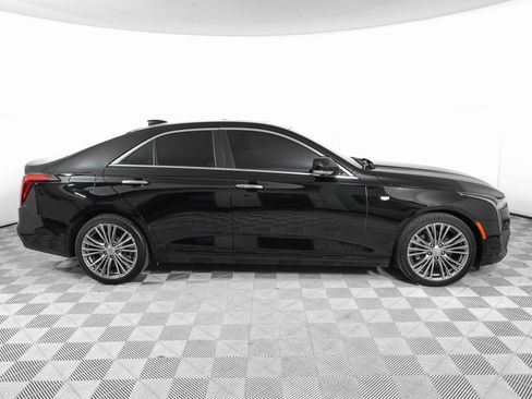 Used 2025 Cadillac CT4 Premium Luxury image 4