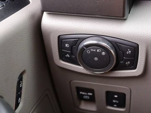 Used 2018 Ford F150 XLT w/ Equipment Group 301A Mid AWD/4WD image 19