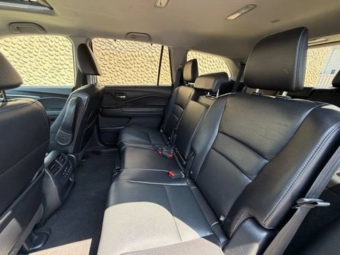 Used 2021 Honda Pilot Special Edition image 19