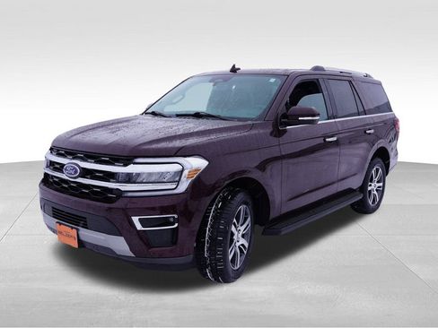 Certified 2024 Ford Expedition Limited image 11