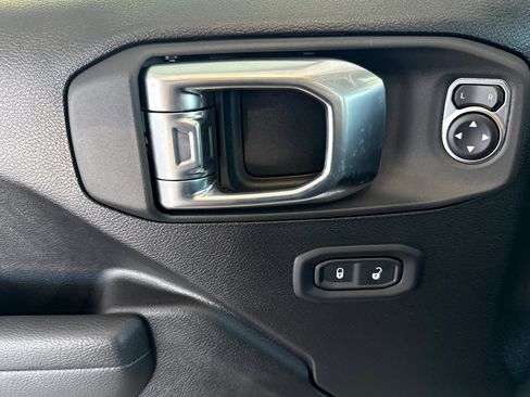 New 2026 Jeep Gladiator Rubicon image 11