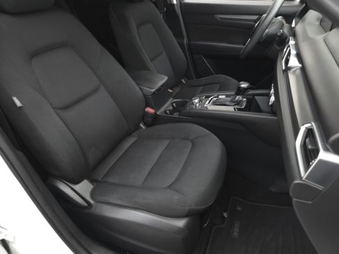 Used 2017 MAZDA CX-5 Sport image 34