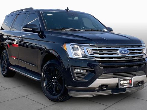Used 2021 Ford Expedition XLT AWD/4WD image 3