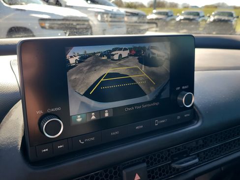 Used 2025 Honda HR-V LX image 21