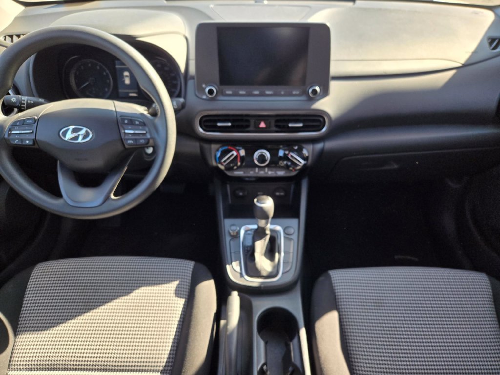 Used 2022 Hyundai Kona SE FWD image 12