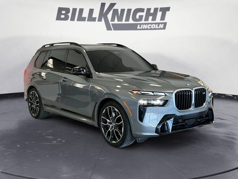 Used 2023 BMW X7 M60i w/ Executive Package AWD/4WD image 7