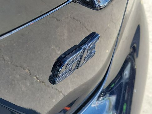 Used 2024 Toyota Corolla SE FWD image 11