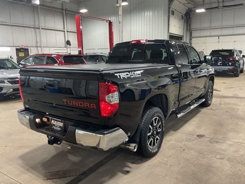 Used 2018 Toyota Tundra SR5 w/ TRD Off Road Package image 6