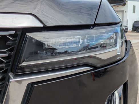 Used 2022 Cadillac Escalade Luxury image 28