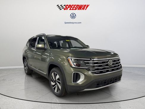 New 2026 Volkswagen Atlas SEL AWD/4WD image 2
