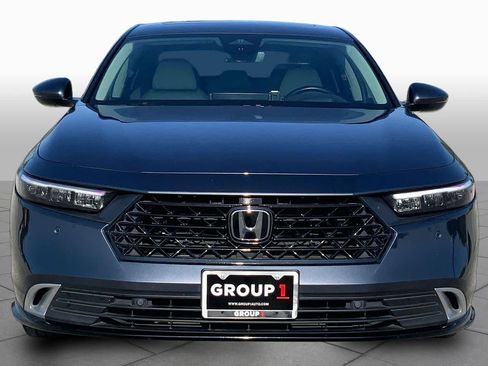 Used 2025 Honda Accord Touring image 4