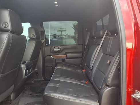 Used 2022 Chevrolet Silverado 3500 High Country image 17