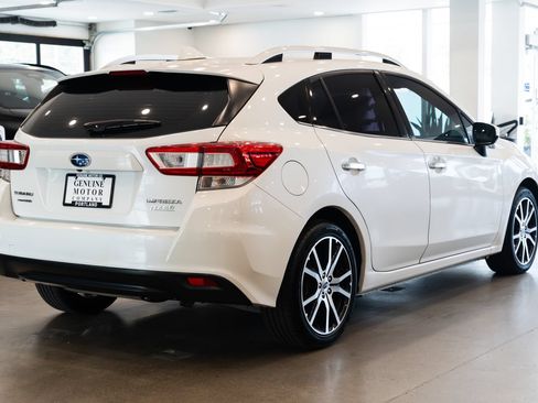 Used 2017 Subaru Impreza 2.0i Limited w/ Popular Package #4A AWD/4WD image 4