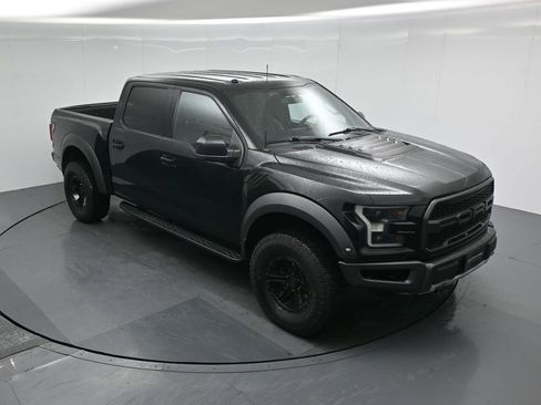 Certified 2018 Ford F150 Raptor image 37