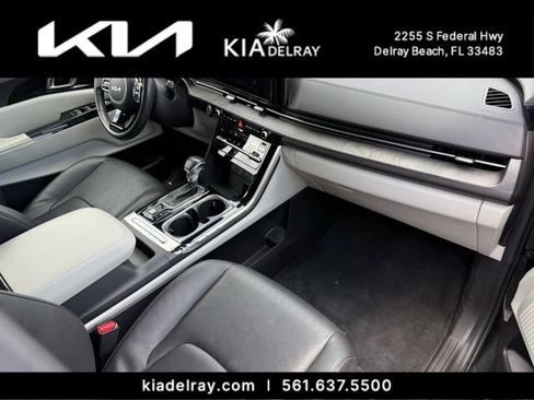 Certified 2024 Kia Carnival EX FWD image 10