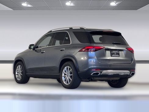 Used 2024 Mercedes-Benz GLE 450e 4MATIC image 3