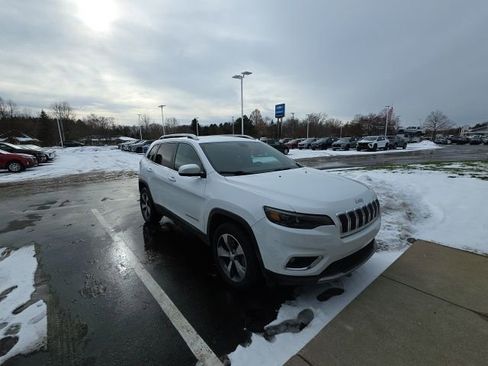 Used 2020 Jeep Cherokee Limited image 12