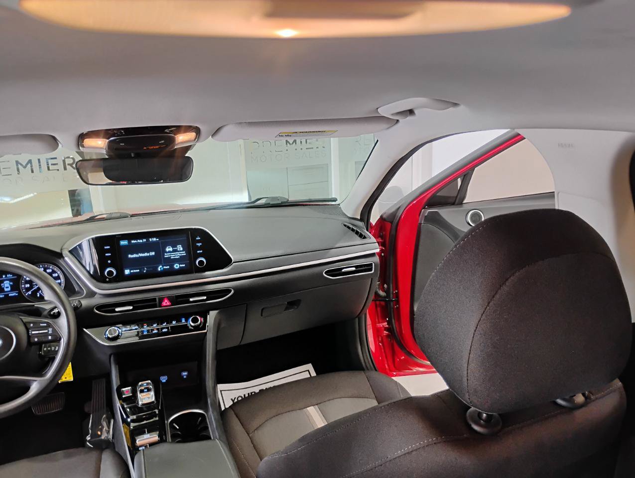 Used 2021 Hyundai Sonata SE FWD image 6