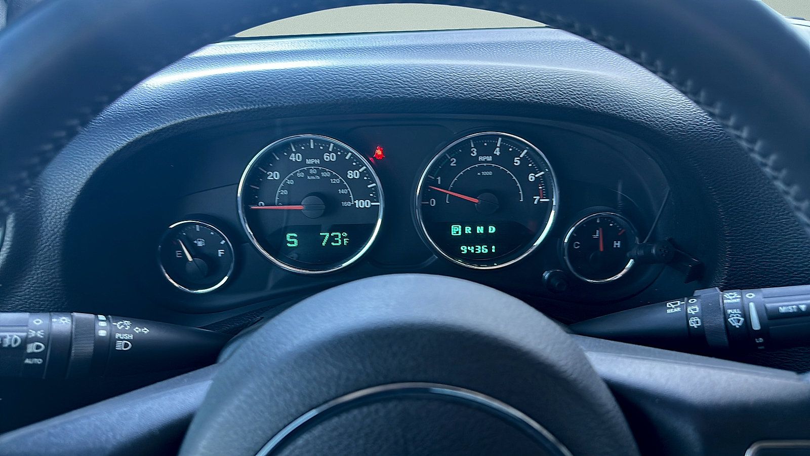 Used 2013 Jeep Wrangler Unlimited Sahara w/ Connectivity Group AWD/4WD image 15