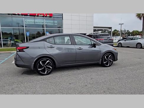 Used 2023 Nissan Versa SR w/ Electronics Package image 35
