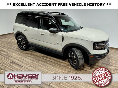 Used 2024 Ford Bronco Sport Outer Banks w/ Tech Package AWD/4WD image 17