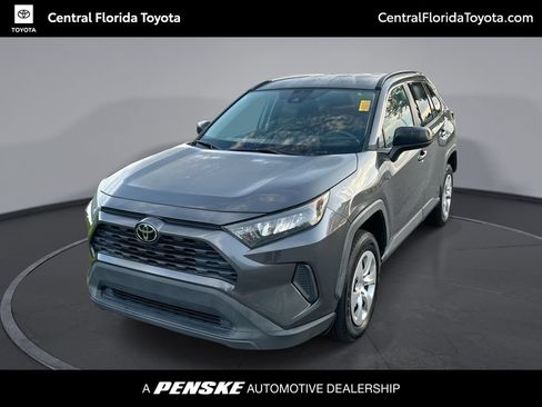 Used 2021 Toyota RAV4 LE FWD image 1