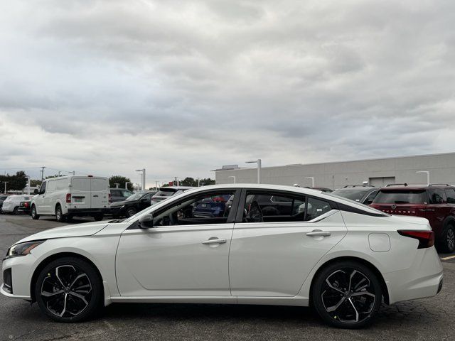 New 2026 Nissan Altima 2.5 SR FWD image 12