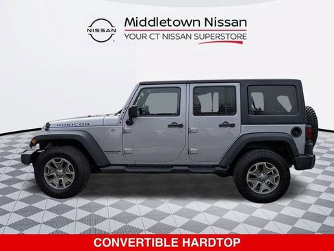 Used 2015 Jeep Wrangler Unlimited Rubicon w/ Connectivity Group AWD/4WD image 6