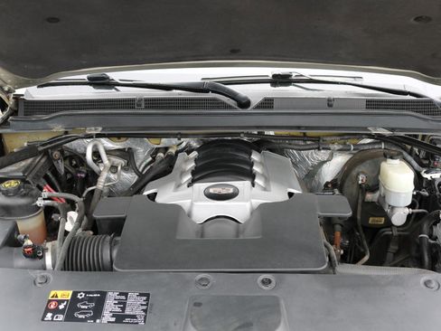 Used 2015 Cadillac Escalade Luxury AWD/4WD image 29