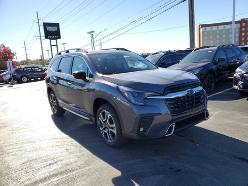 New 2026 Subaru Ascent Touring image 4