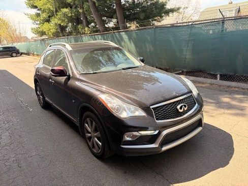 Used 2017 INFINITI QX50 AWD image 3