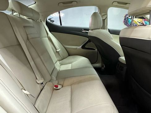 Used 2013 Lexus IS 250 w/ Premium Pkg Value Edition image 29