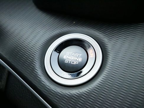 Used 2024 Jeep Grand Cherokee Altitude image 53