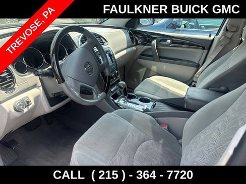 Used 2015 Buick Enclave Convenience FWD image 4