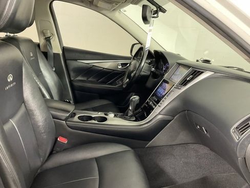 Used 2014 INFINITI Q50 Premium w/ Navigation Package image 19