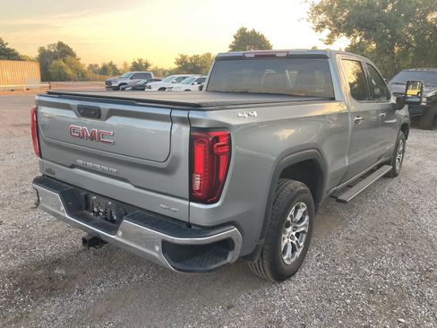 Used 2024 GMC Sierra 1500 SLT w/ SLT Convenience Package AWD/4WD image 8