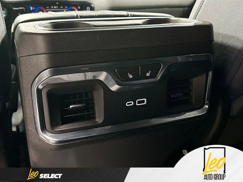 Used 2024 Chevrolet Silverado 1500 High Country w/ High Country Premium Package AWD/4WD image 27