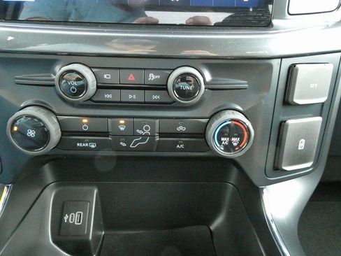 Certified 2025 Ford F150 STX w/ Equipment Group 200A image 26