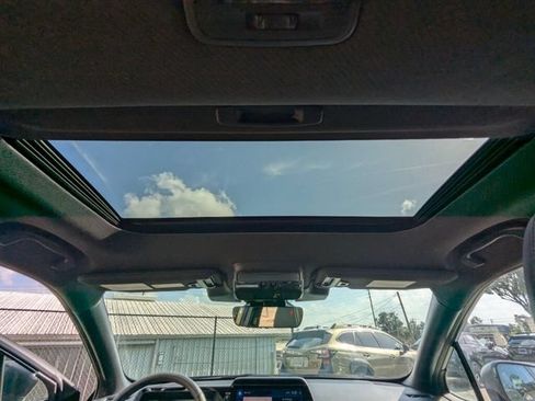 Certified 2026 Subaru Outback Limited w/ Premium/Limited Plus Package AWD/4WD image 17