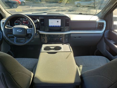 Used 2025 Ford F250 XLT image 21