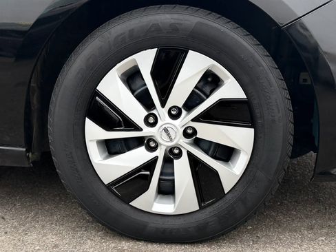 Used 2019 Nissan Altima 2.5 S AWD/4WD image 41