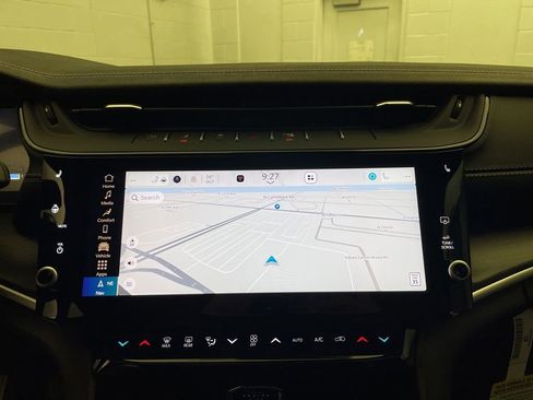 New 2026 Jeep Grand Cherokee Limited w/ Limited Altitude Package image 13