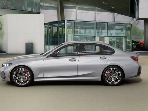New 2026 BMW 330i Sedan w/ M Sport Package image 4