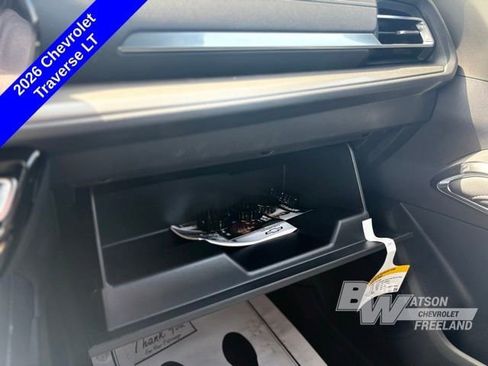New 2026 Chevrolet Traverse LT w/ Driver Confidence Package AWD/4WD image 22